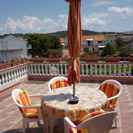 Villa Daniela Brodarica  Kültér fotó