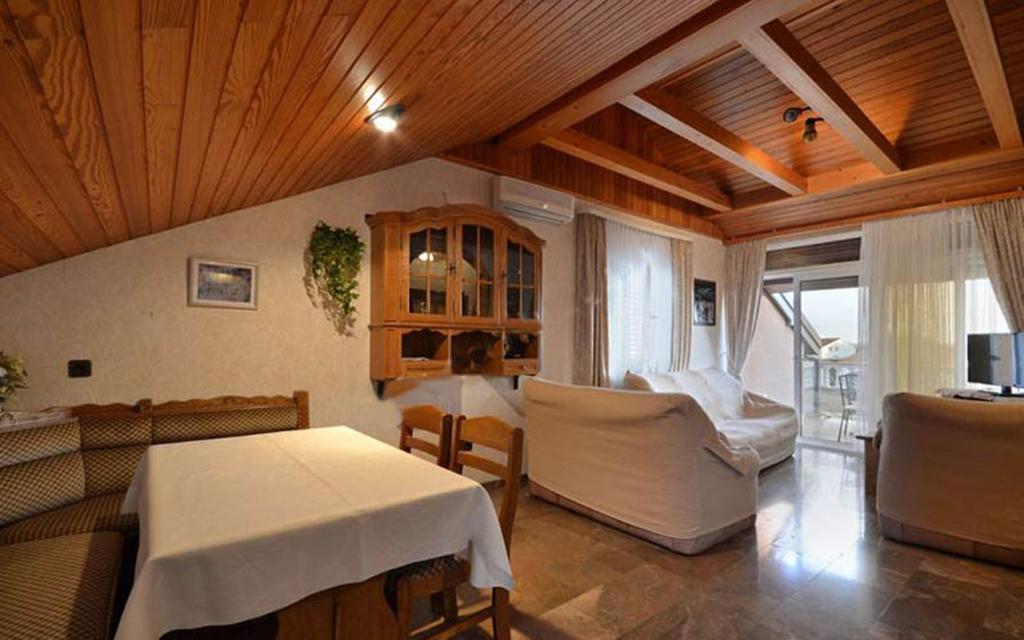 Villa Daniela Brodarica  Szoba fotó
