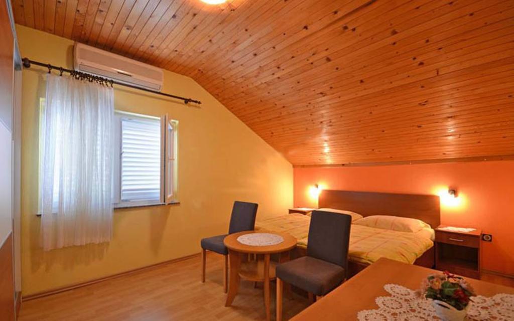 Villa Daniela Brodarica  Szoba fotó