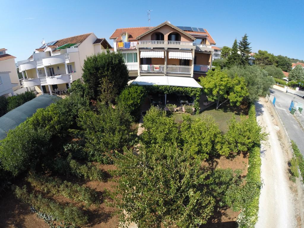 Villa Daniela Brodarica  Kültér fotó