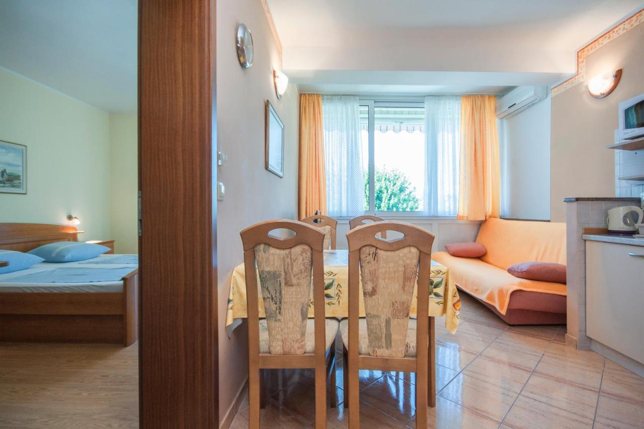 Villa Daniela Brodarica  Kültér fotó