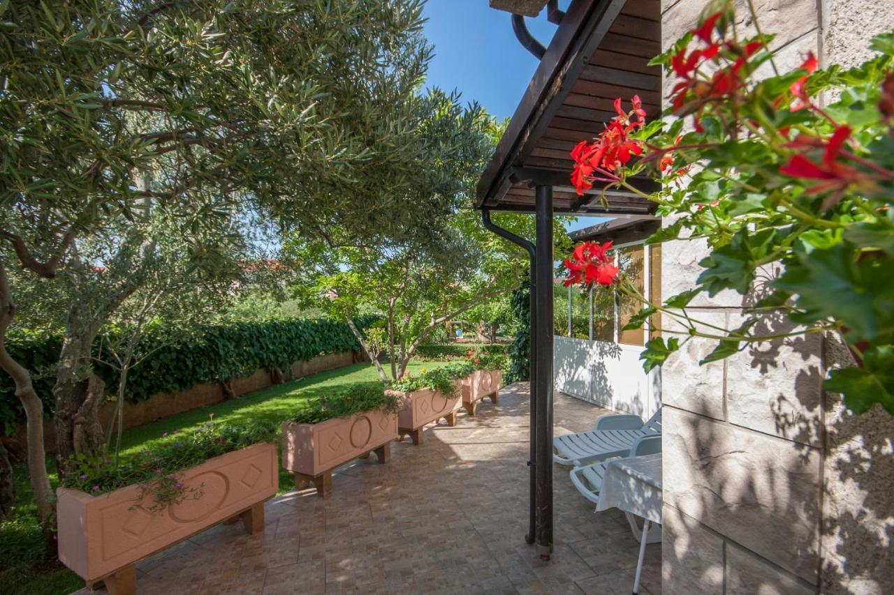 Villa Daniela Brodarica  Kültér fotó