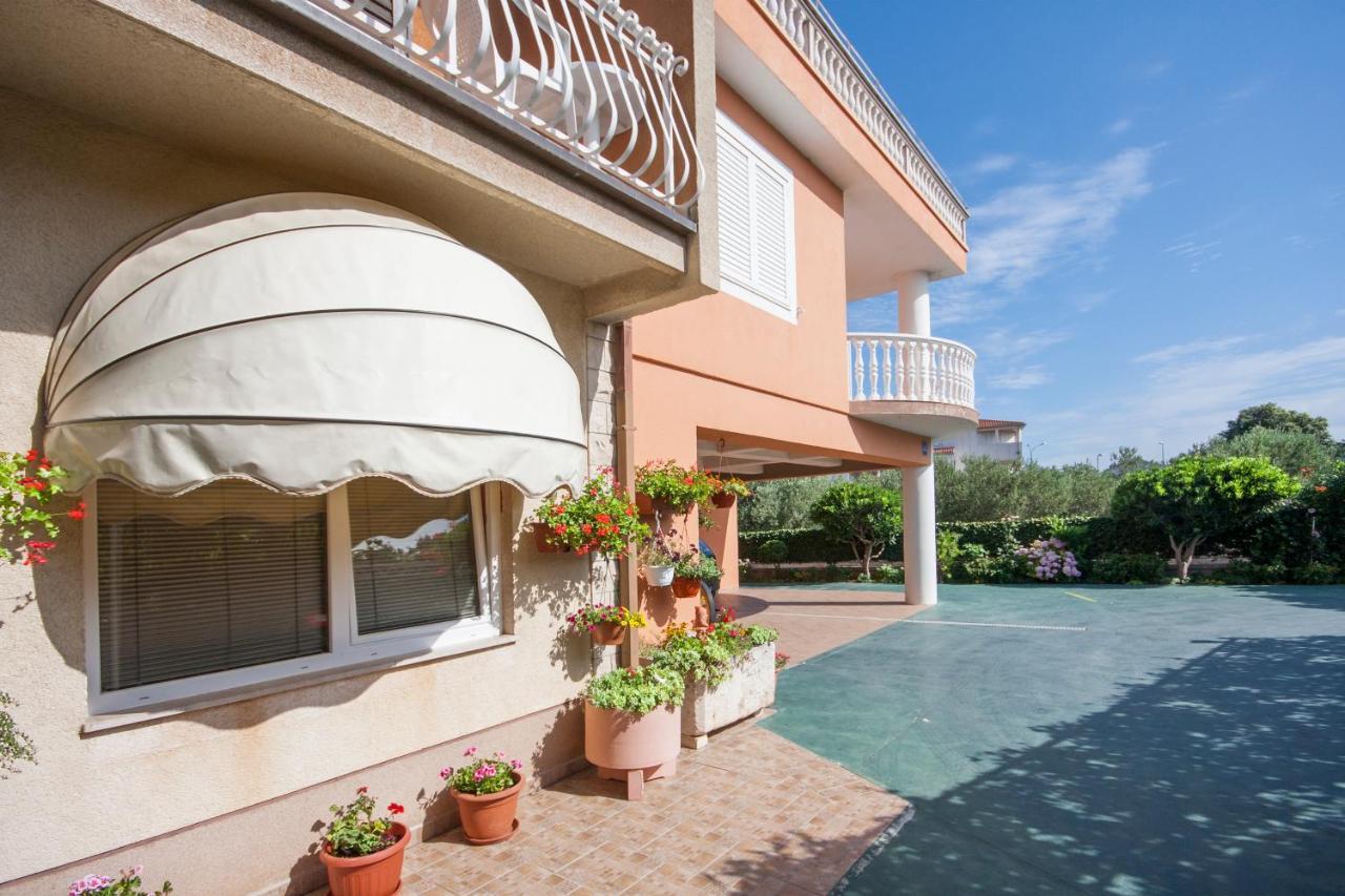 Villa Daniela Brodarica  Kültér fotó